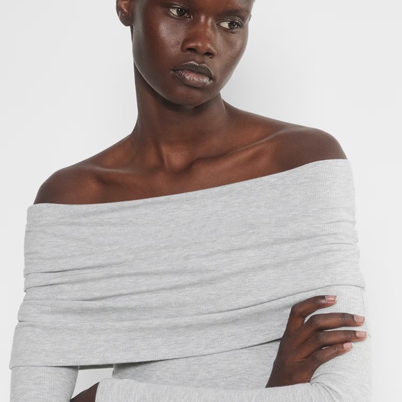 Aritzia ribbed off-shoulder long sleeve dress – Heather Chrome (XS) - Picture 9 of 13